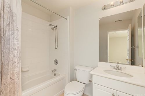 2744 Madison Cir, Anaheim CA  92801-4997 exterior