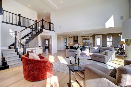 27701 Lakeview Dr, Aurora CO 80016 exterior