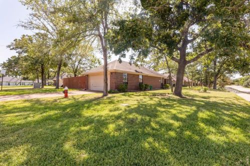 4028 Viceroy Dr, Bryan, TX 77802-6013