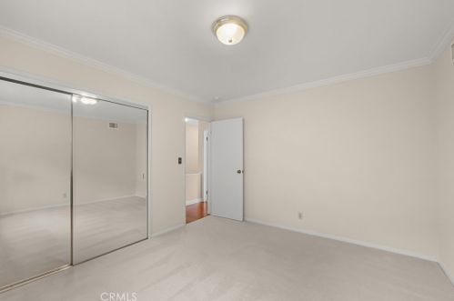 1430 Greenbriar Rd, Glendale CA  91207-1053 exterior