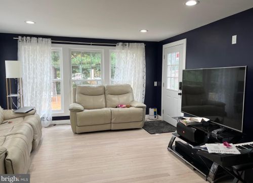31 Pierson Ave, Princeton NJ  08540-6438 exterior