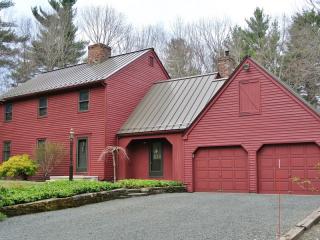 78 Westleigh Dr, Torrington, CT 06791-1106
