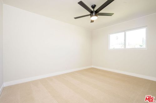 1650 Ona Cir, Simi Valley CA  93063-4540 exterior