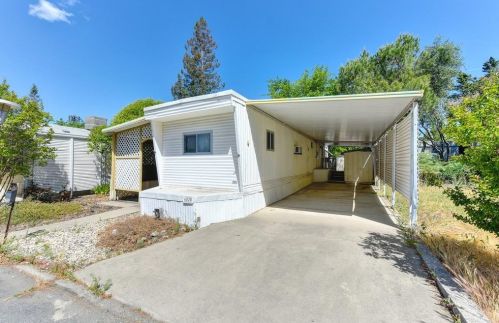 6020 Nob Hill Dr, Newcastle, CA 95658-9564