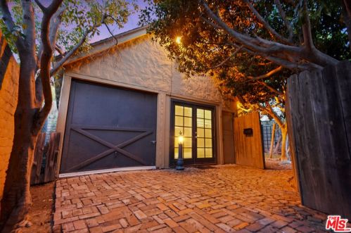 1212 Cedar St, Glendale CA  91207-1427 exterior