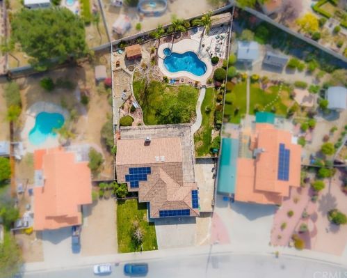 2133 Lassen Dr, San Jacinto, CA 92583-5759
