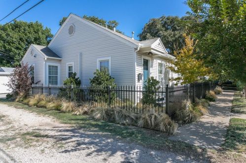 2564 Wabash Ave, Fort Worth TX  76109-2247 exterior