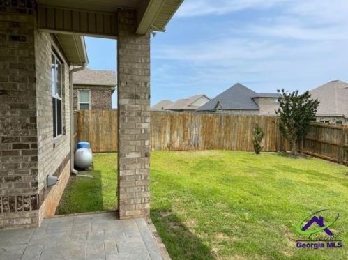 104 Charlotte Dr, Bonaire GA  31005 exterior