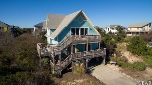 566 Porpoise Pt, Corolla, NC 27927-9655