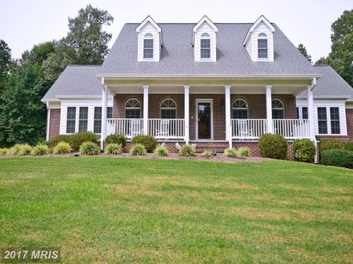 112 Peacock Station Dr, Fredericksburg, VA 22406-5139
