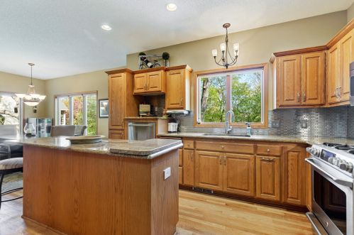 2225 Estates Dr, Saint Paul MN  55122-4032 exterior