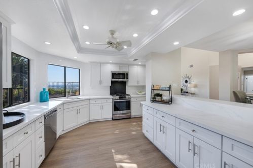 5000 Greensboro Ln, Anaheim CA  92807-4611 exterior