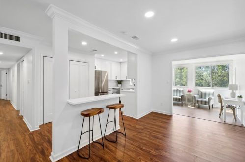 149 Maison Pl, Atlanta GA  30327-4024 exterior
