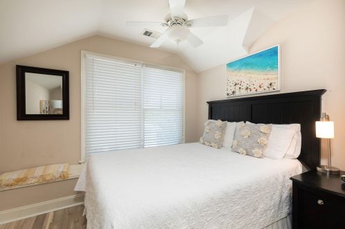 2307 Palm Blvd, Isle Of Palms SC  29451-2351 exterior