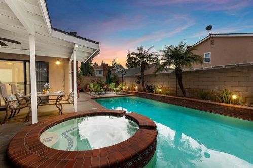 251 Paseo Picaro, Anaheim CA  92807-2321 exterior