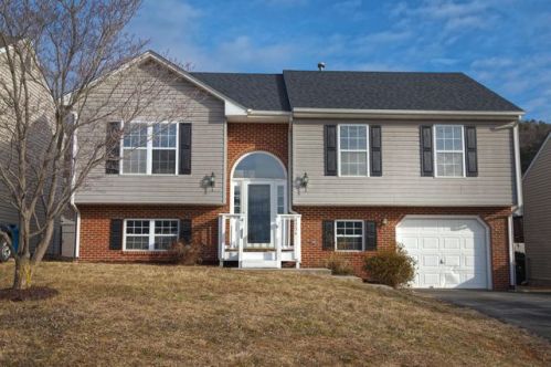 4754 Westvale Rd, Roanoke, VA 24019-5872