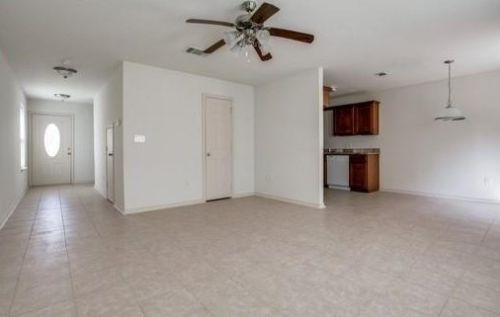 909 Parkplace Rdg, Princeton TX  75407-6766 exterior