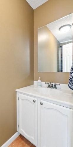 1745 Bluebill Dr, Saint Paul MN  55122-3142 exterior