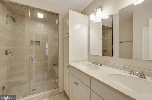 10962 Rampart Way, Silver Spring MD 20902-4765 exterior