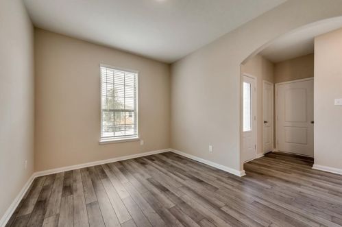 320 Lowery Oaks Trl, Fort Worth, TX 76120-1722