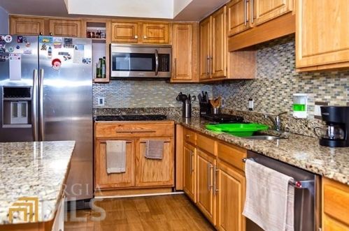 3301 Henderson Mill Rd, Atlanta GA  30341-6037 exterior