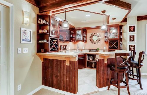 19113 Fair Dr, Aurora CO 80016-6176 exterior