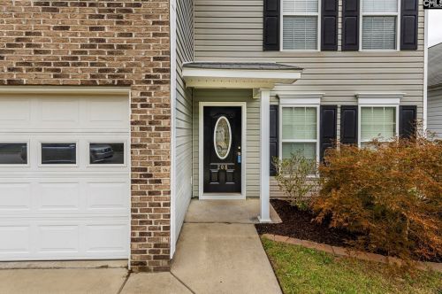 208 Cinnamon Hills Ln, Lexington, SC 29072-3583