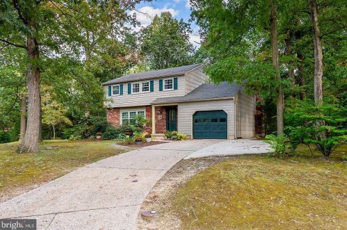 22 Bridge Dr, Blenheim, NJ 08012-2312