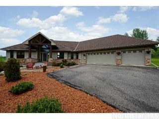 8900 Audubon Rd, Chanhassen, MN 55317-8412