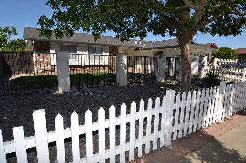 3321 Darryl Ln, Modesto, CA 95350-1004