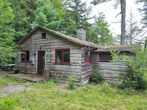 180 Sandy Beach Ln, Waltham, ME 04605-7646