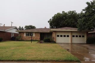 2013 53rd St, Lubbock TX  79412-2713 exterior