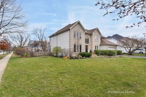 3504 Becket Ln, Naperville, IL 60564-4141