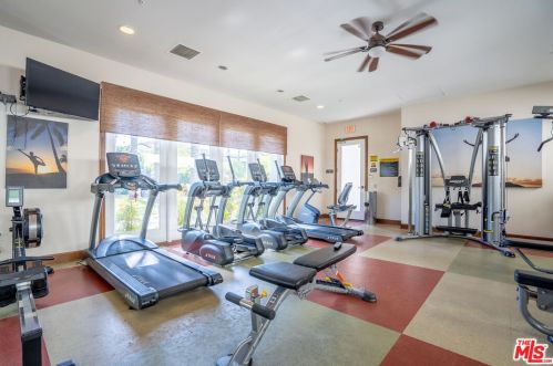 680 Valencia St, Anaheim, CA 92805-4764
