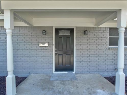 5605 Wimbleton Way, Fort Worth TX 76133-2814 exterior