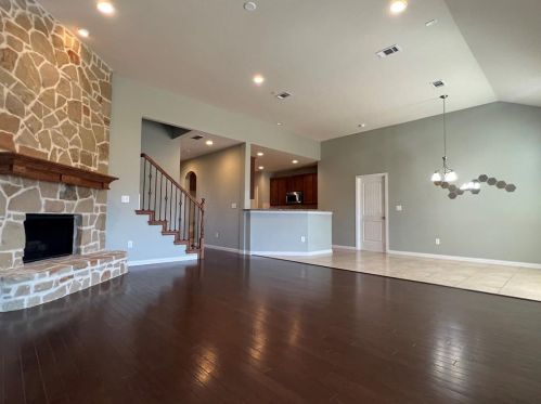 1616 Falconet Ct, Carrollton TX  75010-2028 exterior