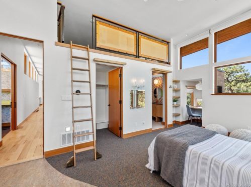 807 Timber Ln, Boulder CO  80304-0487 exterior