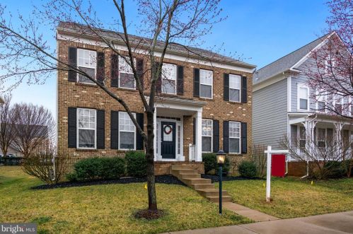 1409 Hearthstone Dr, Fredericksburg, VA 22401-6602