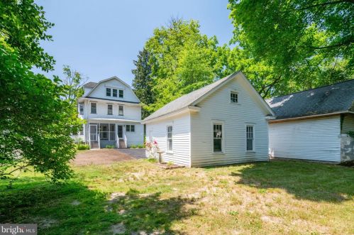 409 Warwick Rd, Tavistock NJ 08033-3829 exterior