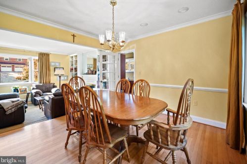 1116 Tanley Rd, Silver Spring MD 20904-2841 exterior