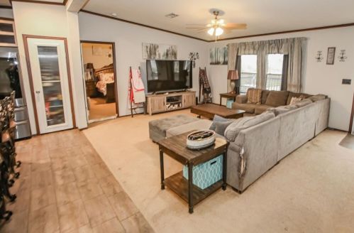 2645 Fairway Dr, Angleton TX 77515-7396 exterior