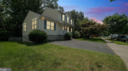 8107 Mountain View Cir, Riviera Beach, MD 21122-7702