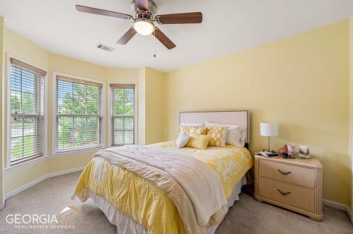 1435 Lakeboat Way, Atlanta GA  30331-8913 exterior