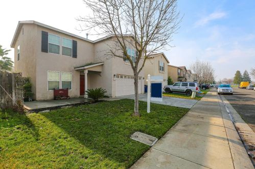1252 Daybreak Dr, Merced, CA 95348-8708