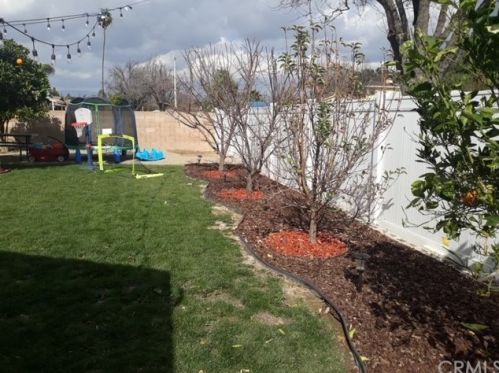 3741 Lofton Pl, Riverside CA  92501-1810 exterior