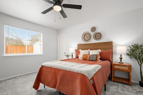 193 Spg Br Loop, Uhland TX 78640-5365 exterior