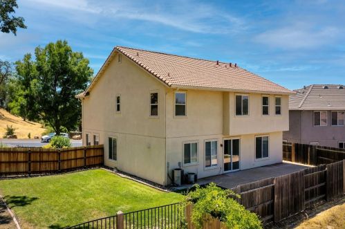 205 Gold Nugget Dr, Valley Springs, CA 95252-8437