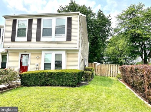 1385 David Ln, Frederick, MD 21703-6085