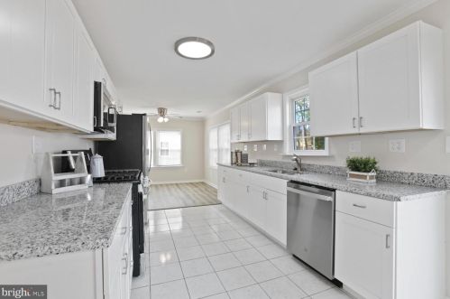 1416 Indiana Ave, Woodbridge, VA 22191-3520