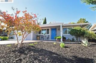 1510 Hollyhock St, Livermore, CA 94551-1230